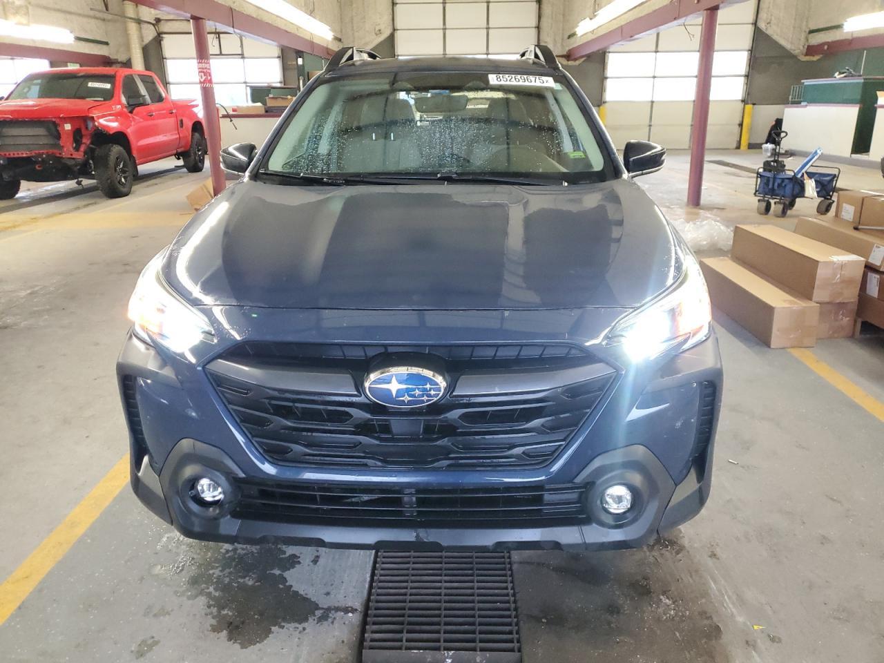 2025 Subaru Outback Premium - Фото 5