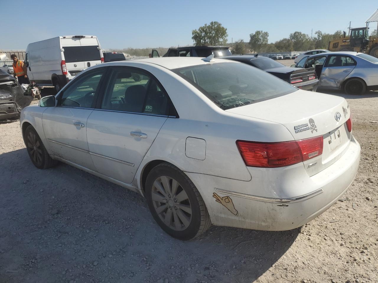 2009 Hyundai Sonata Se - Image 2