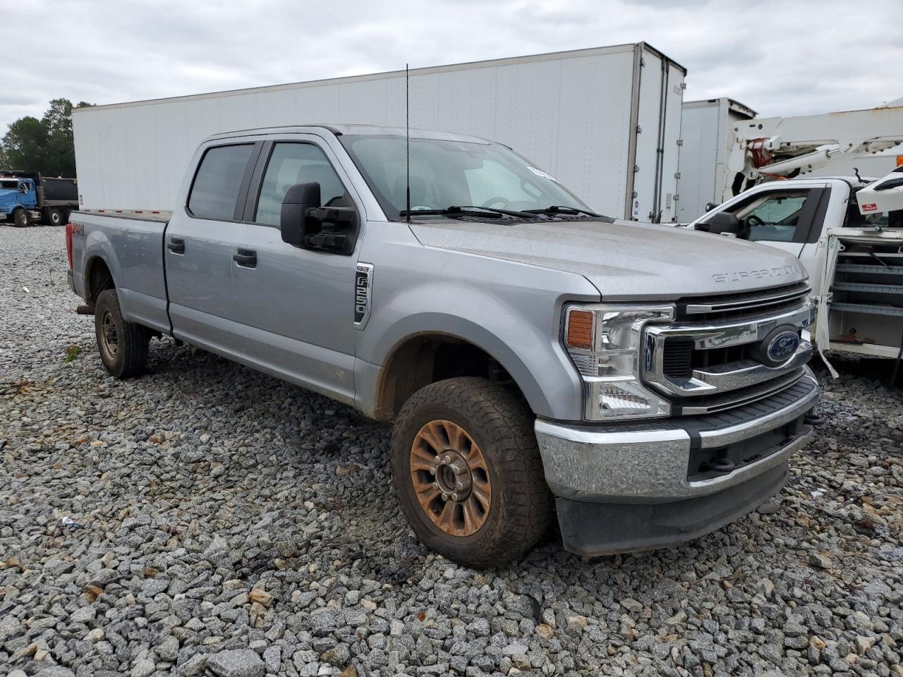 2021 Ford F250 Super Duty - Фото 4
