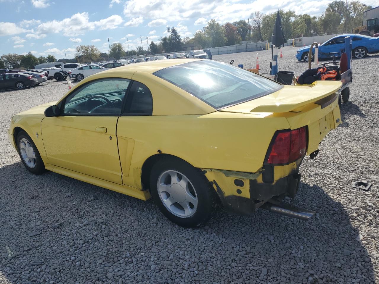 2001 Ford Mustang - Image 2