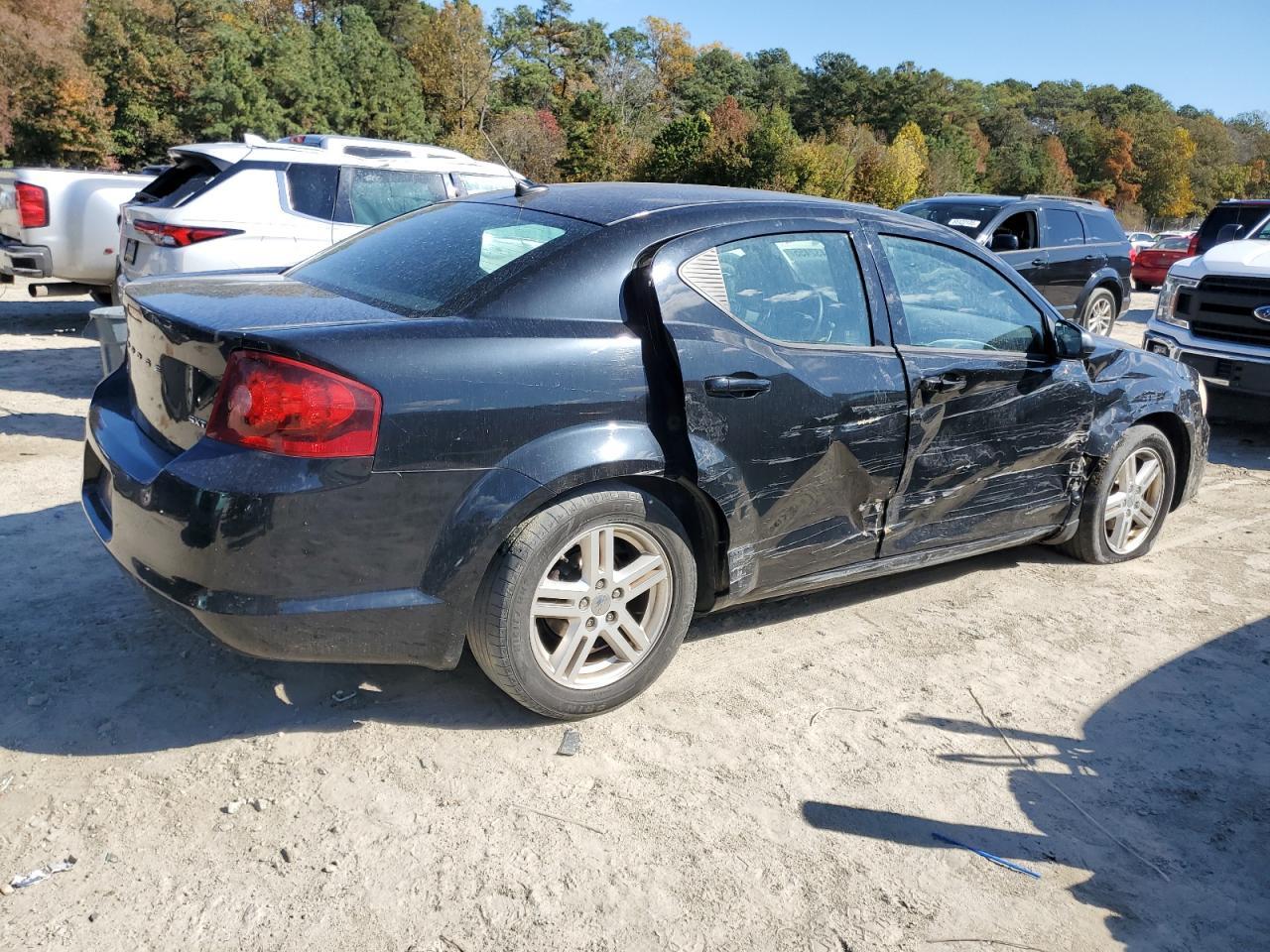 2013 Dodge Avenger Sxt - Фото 3