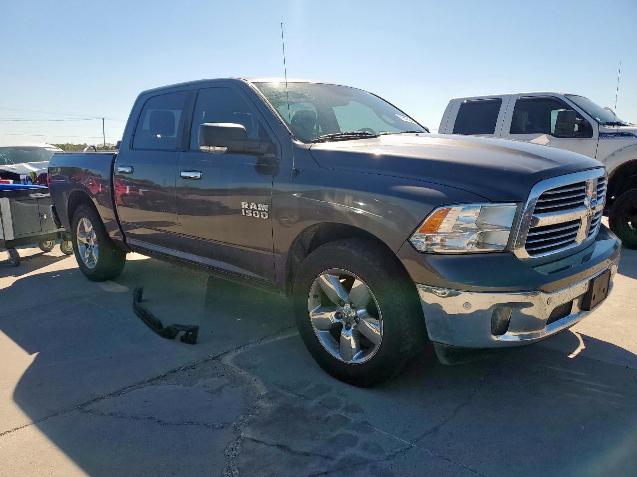 2016 Dodge Ram - Image 4