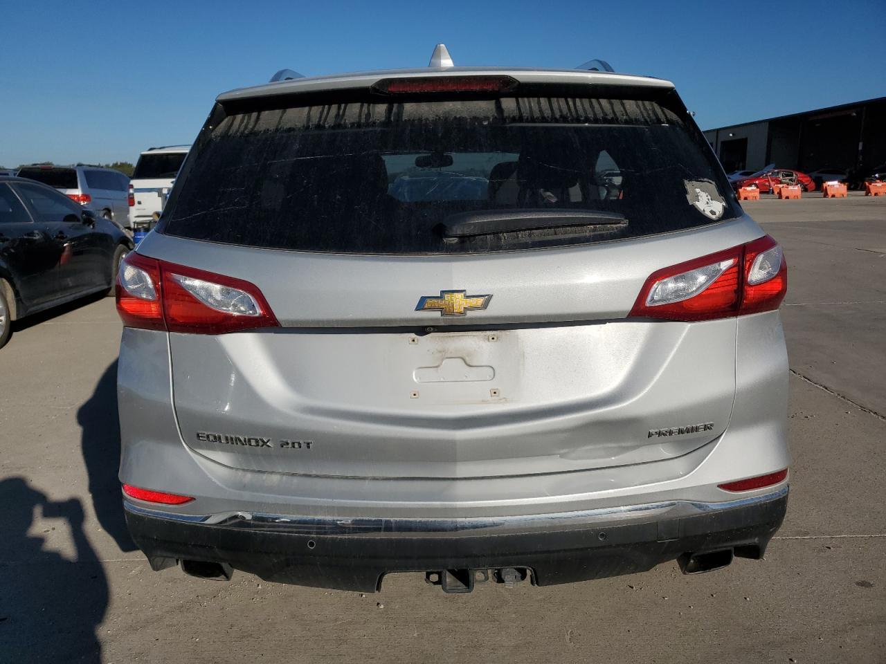 2019 Chevrolet Equinox Premier - Image 6