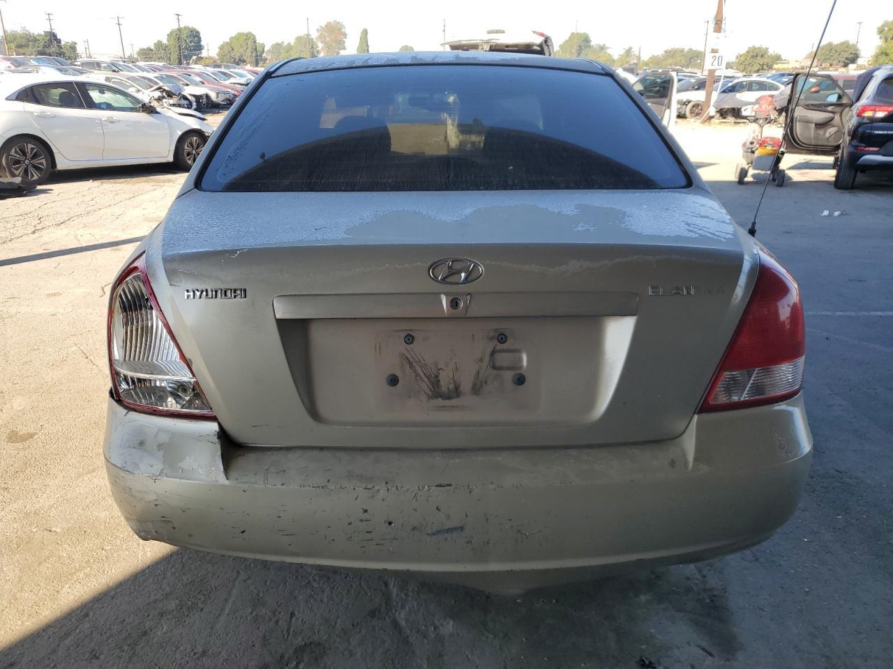 2003 Hyundai Elantra - Image 6