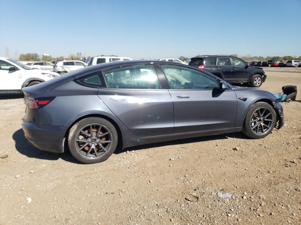 2023 Tesl Model 3 - Image 3
