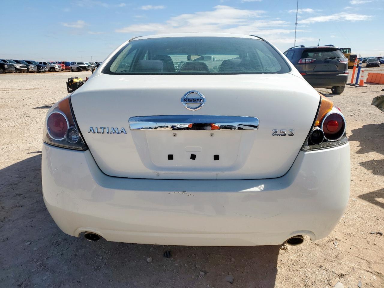 2012 Nissan Altima Base - Image 6