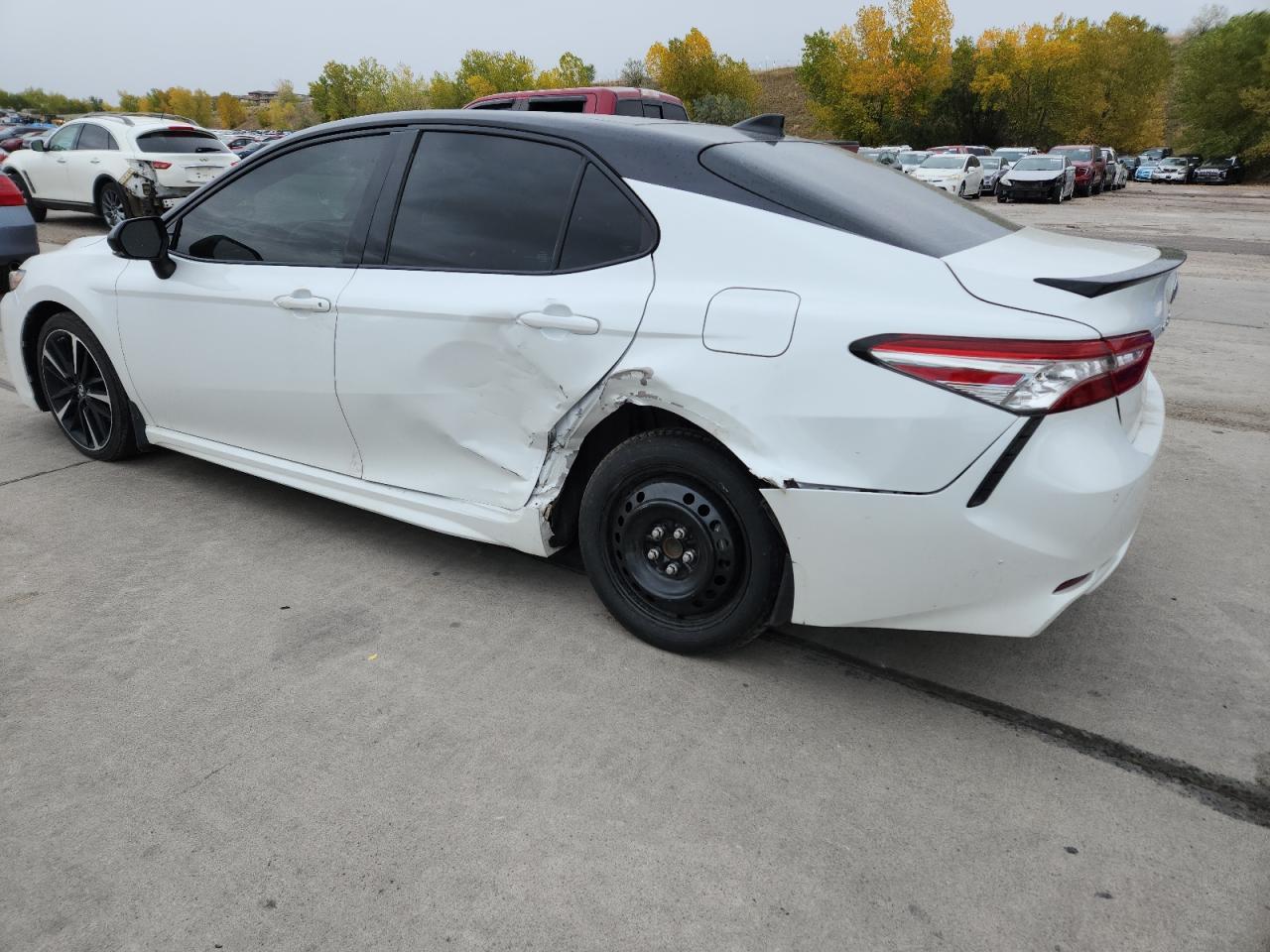 2019 Toyota Camry Xse - Image 2
