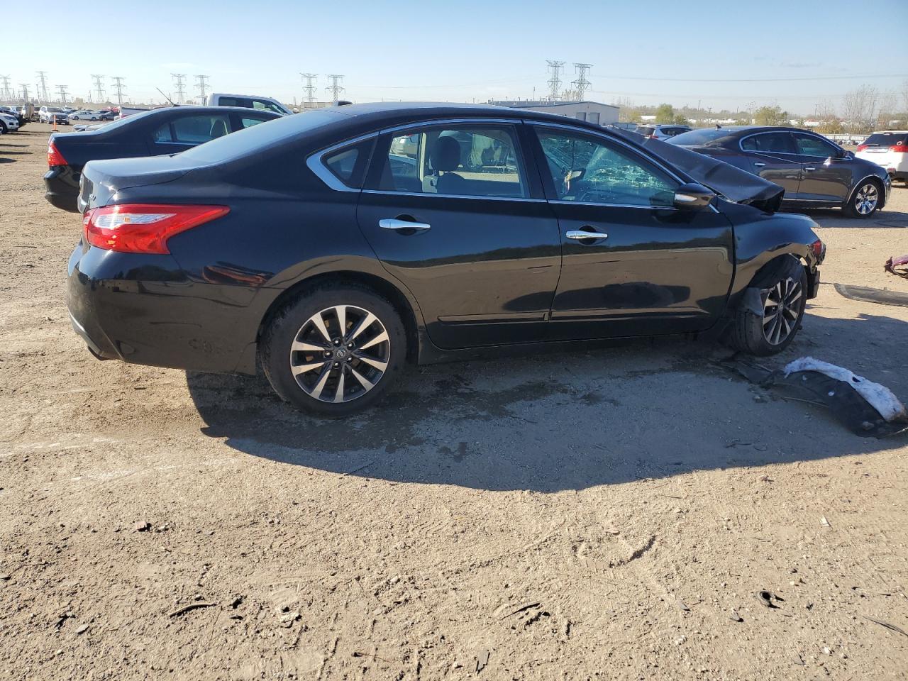 2016 Nissan Altima 2.5 - Фото 3