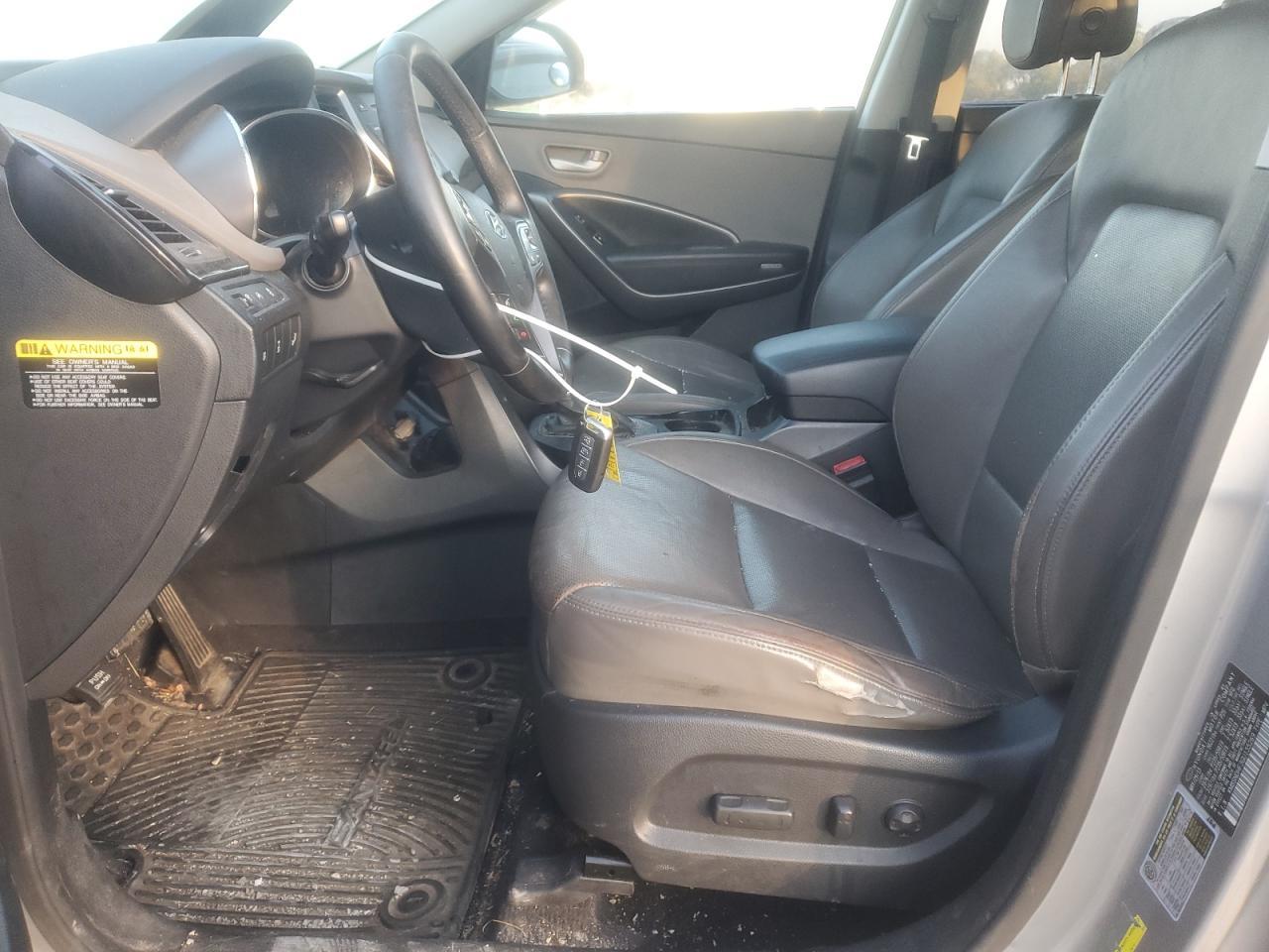 2016 Hyundai Santa Fe Se - Image 7