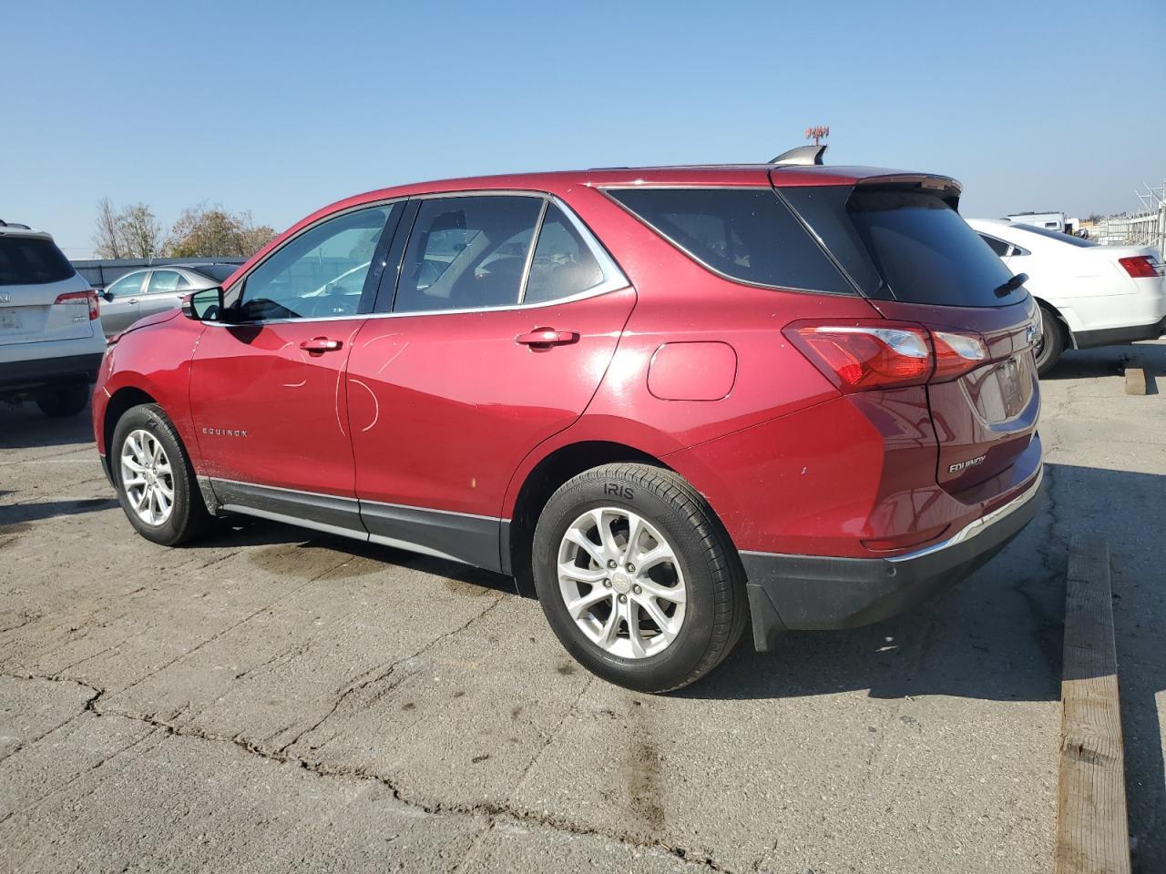 2018 Chevrolet Equinox Lt - Image 2