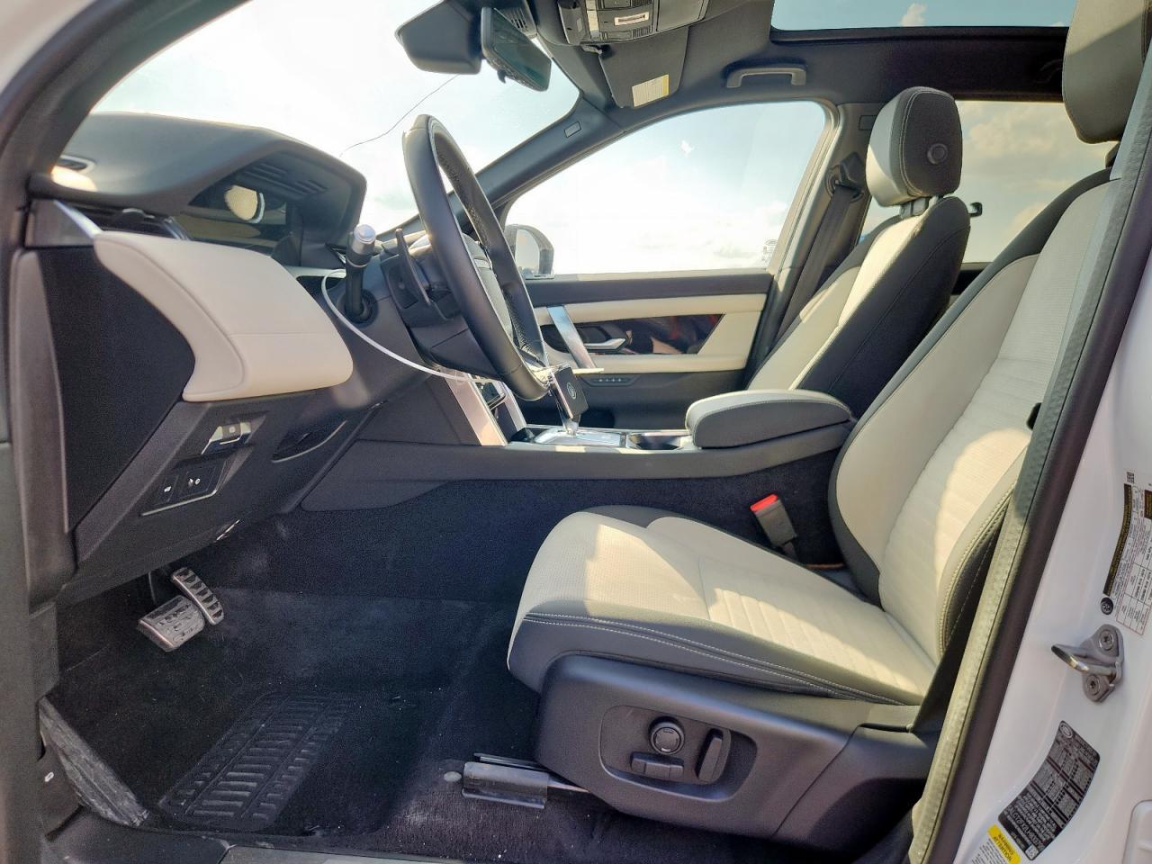 2020 Land Rover Discovery Sport S R-Dynamic - Фото 7