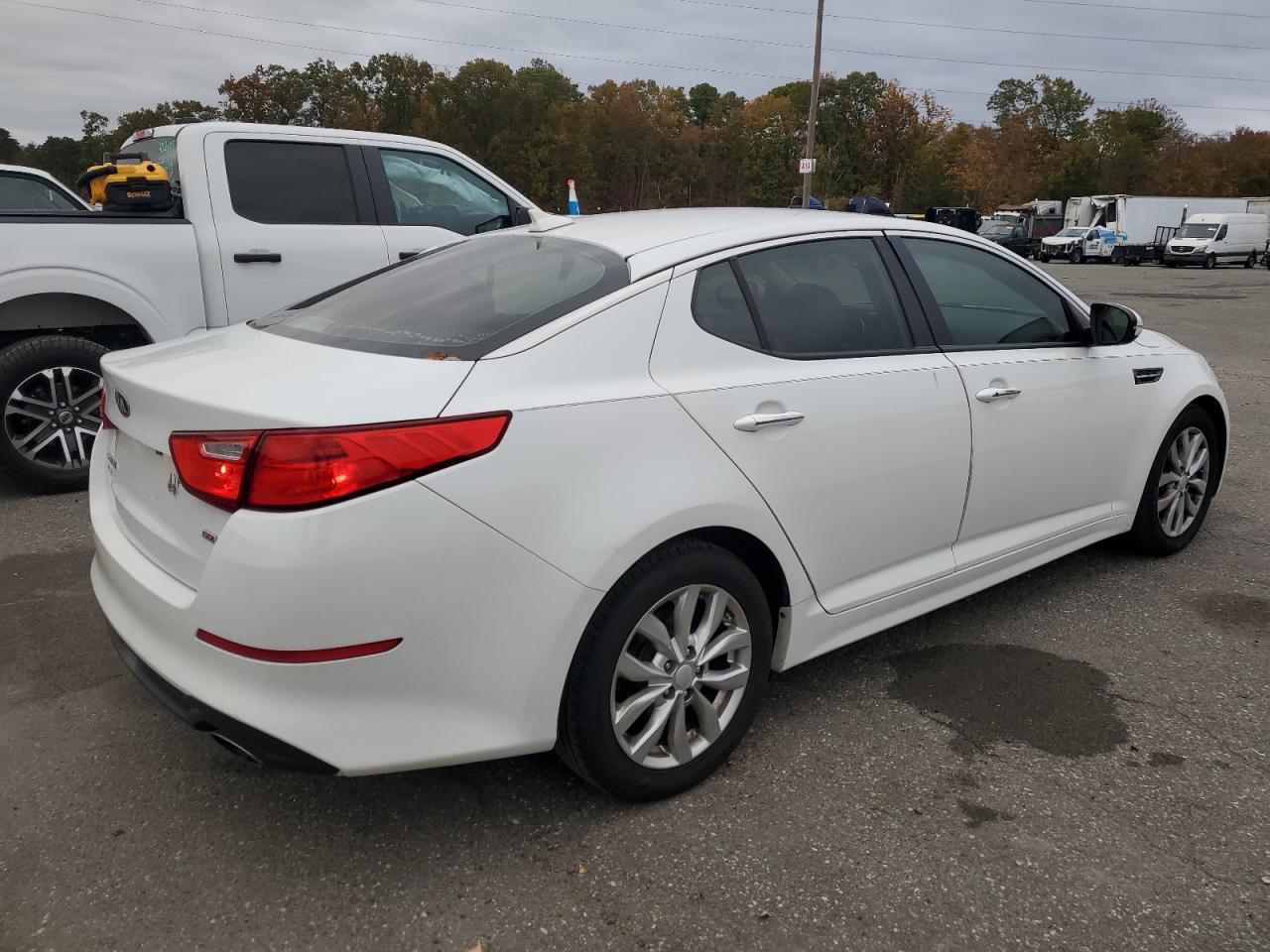 2015 Kia Optima Lx - Image 3