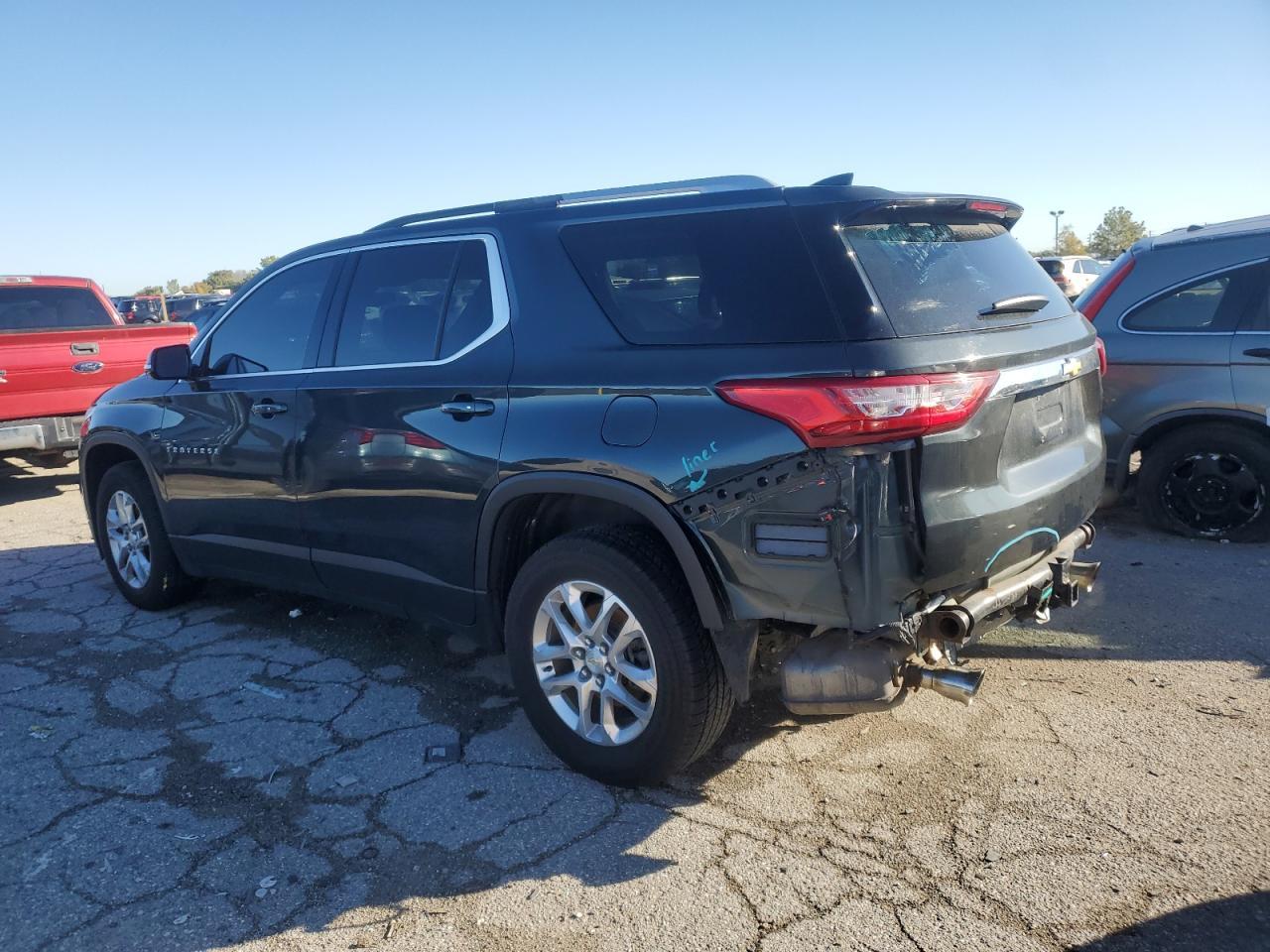 2018 Chevrolet Traverse Lt - Image 2