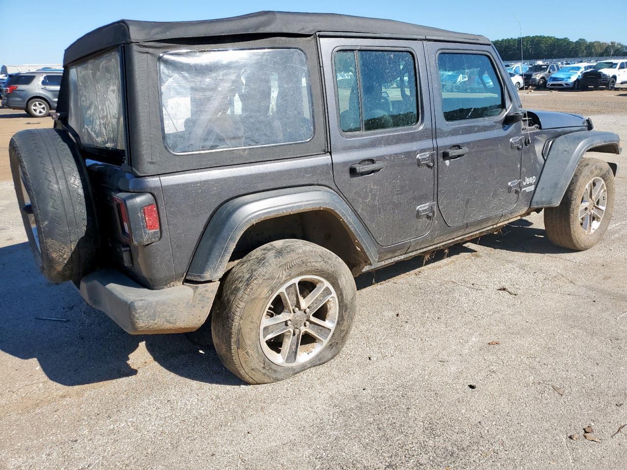 2018 Jeep Wrangler Unlimited Sport - Фото 3