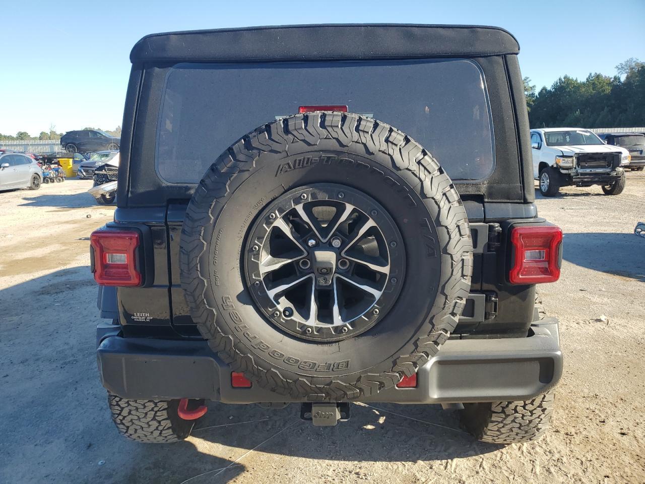 2024 Jeep Wrangler Rubicon - Image 6