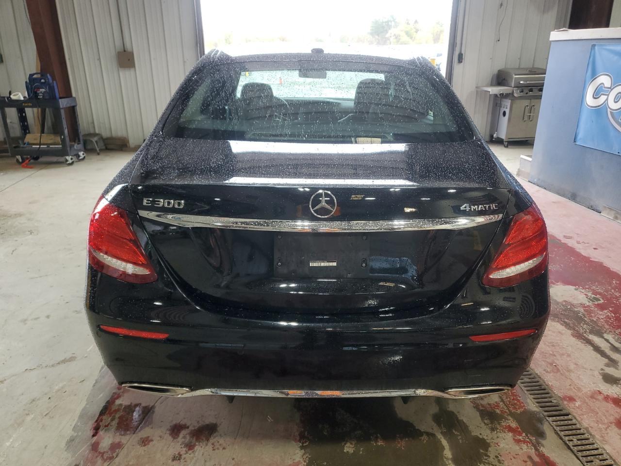 2018 Mercedes-Benz E 300 4Matic - Фото 6