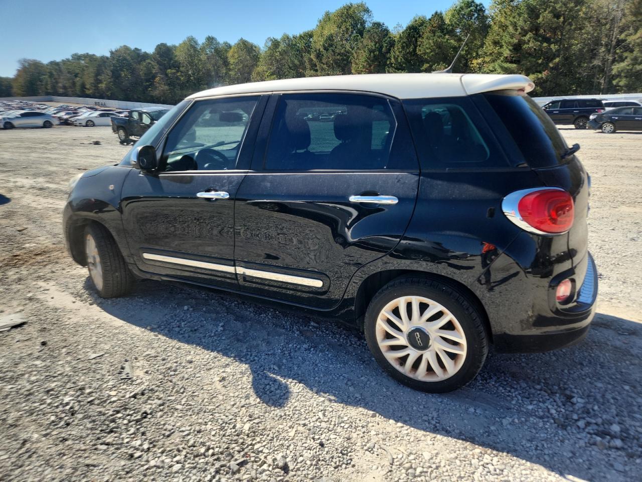 2015 Fiat 500L Lounge - Фото 2