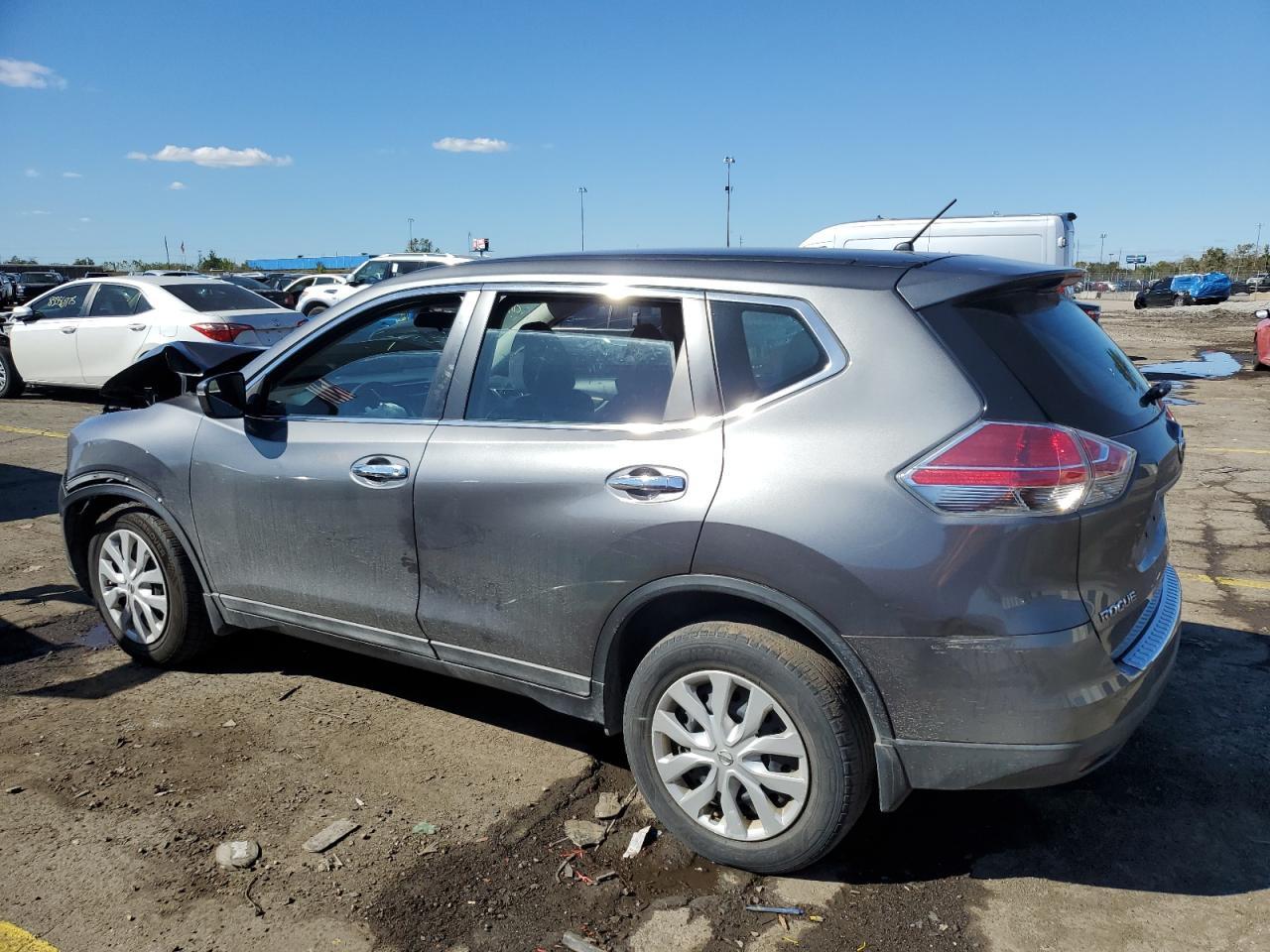 2014 Nissan Rogue S - Фото 2
