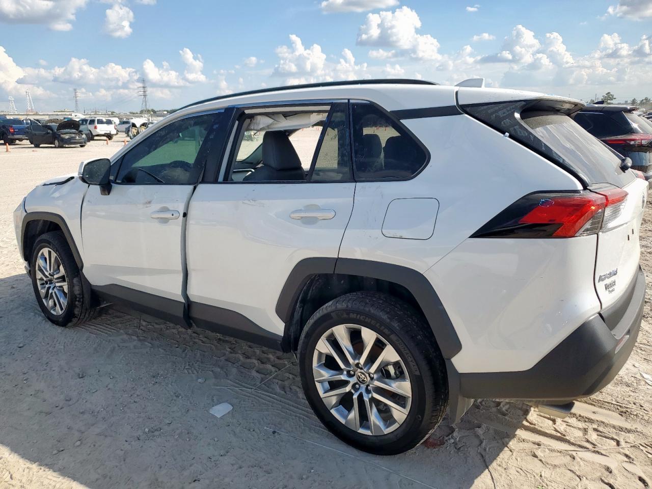 2024 Toyota Rav4 Xle Premium - Image 2