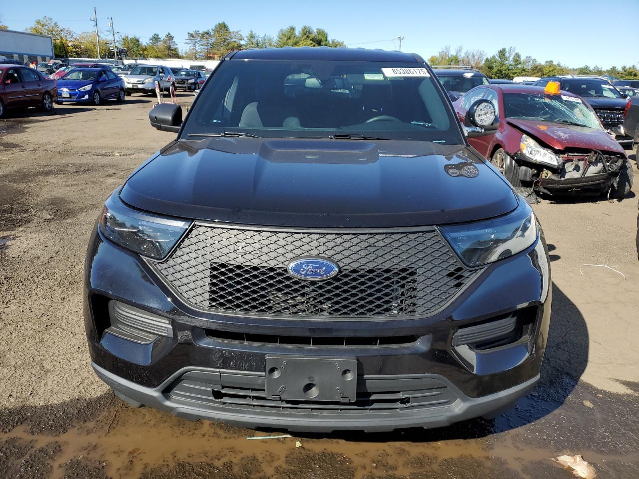 2022 Ford Explorer Police Interceptor - Image 5