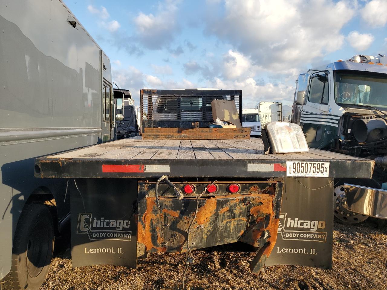 2016 Ford F-450 Super Duty Flatbed Truck - Image 6