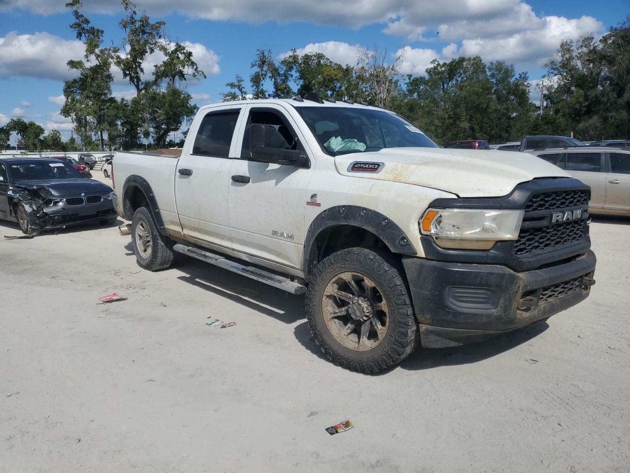2022 Ram 2500 Tradesman - Image 4