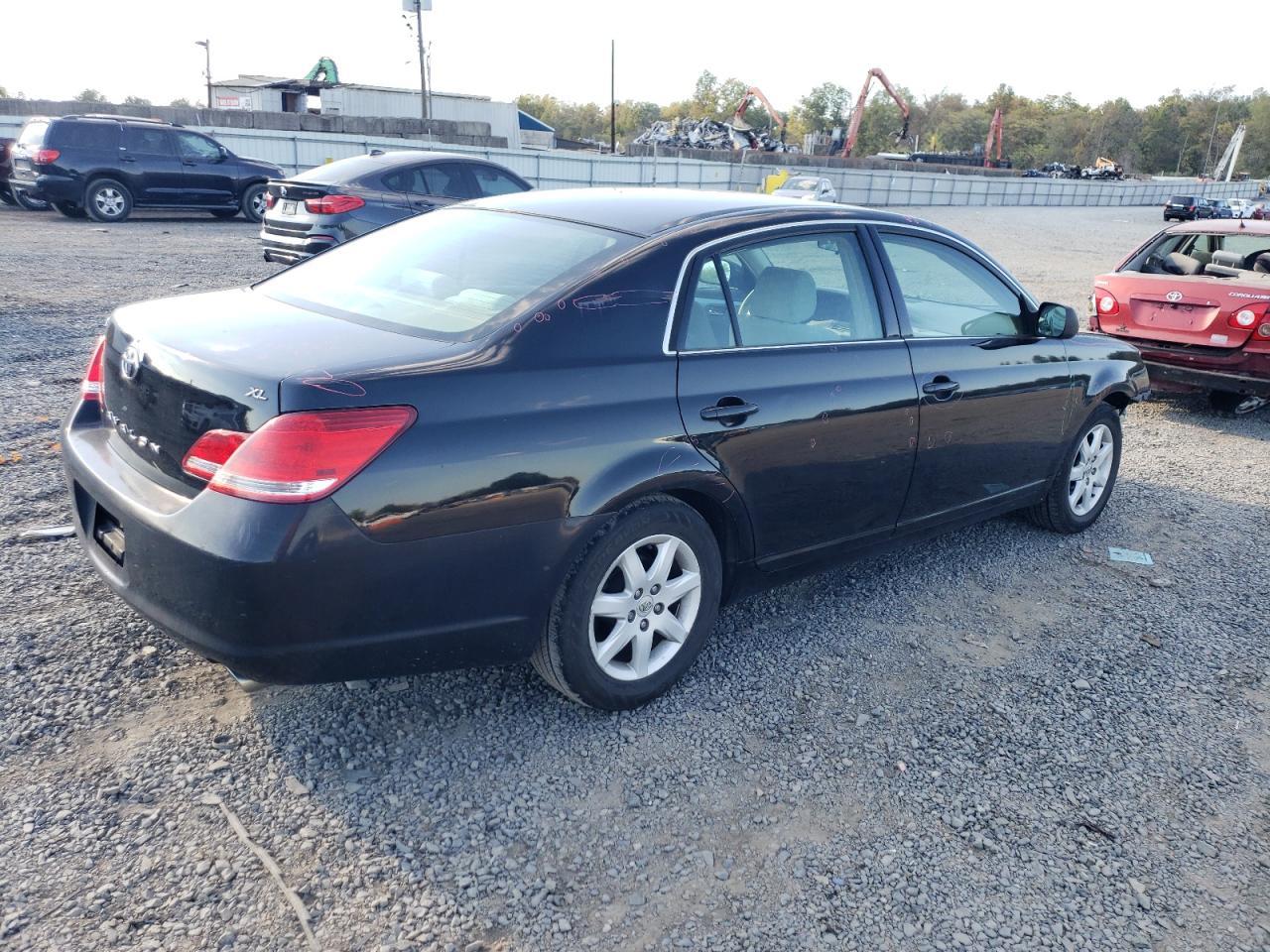 2006 Toyota Avalon Xl - Фото 3