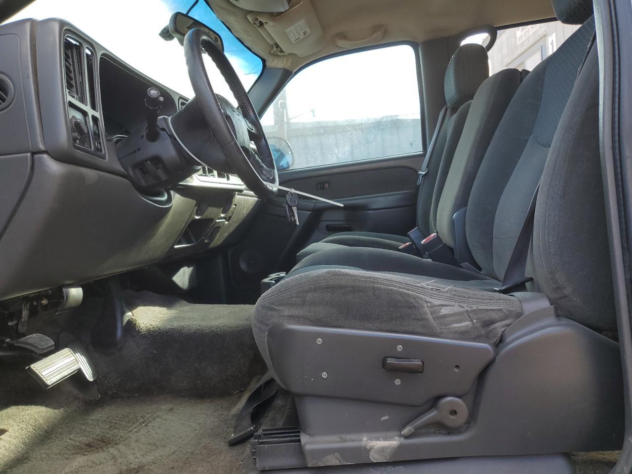 2003 Chevrolet Avalanche C1500 - Image 7