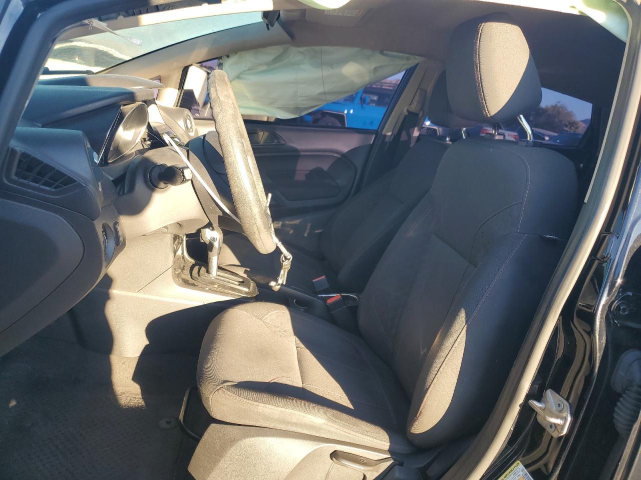 2018 Ford Fiesta Se - Фото 7