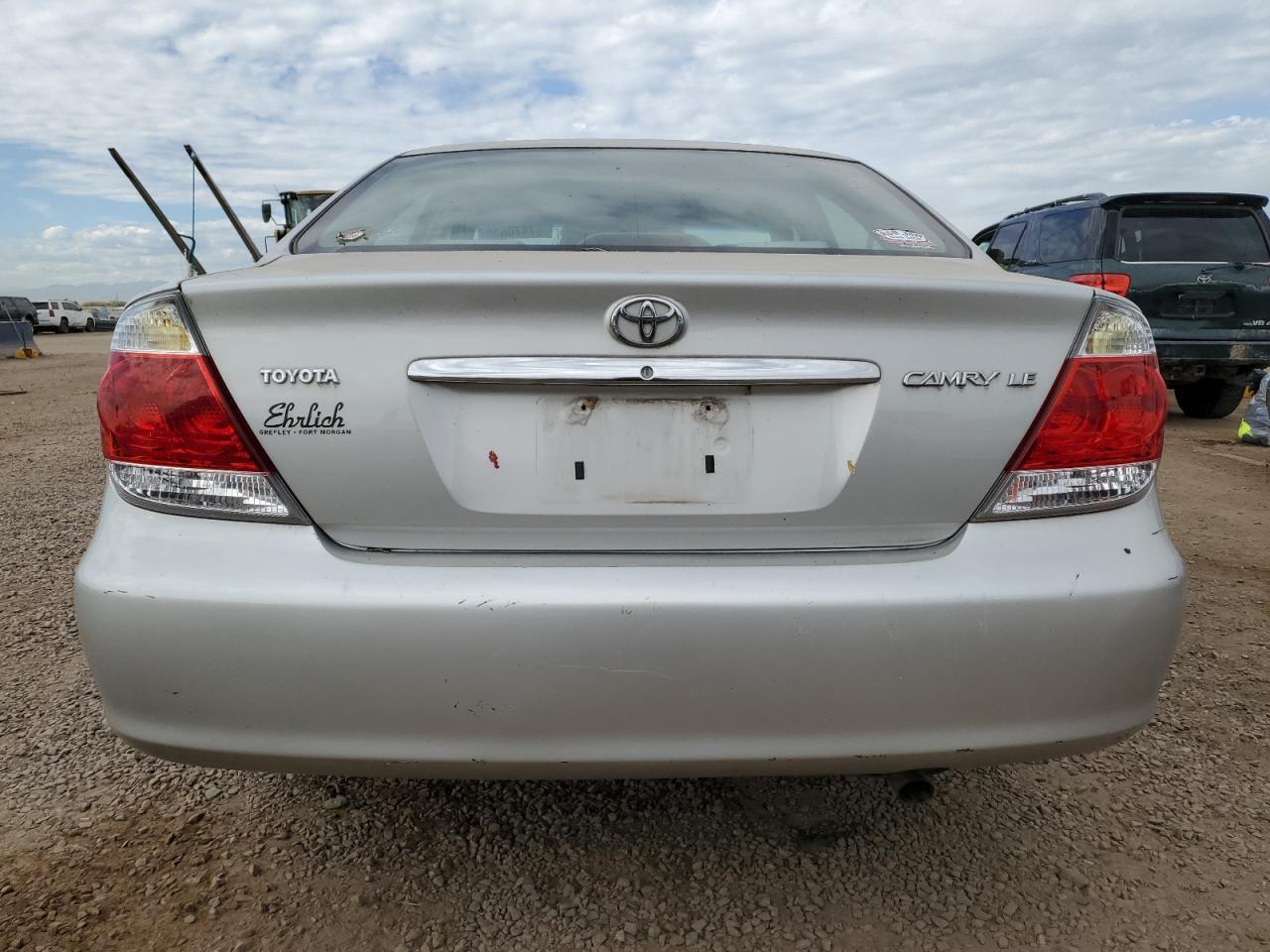 2005 Toyota Camry Le - Фото 6