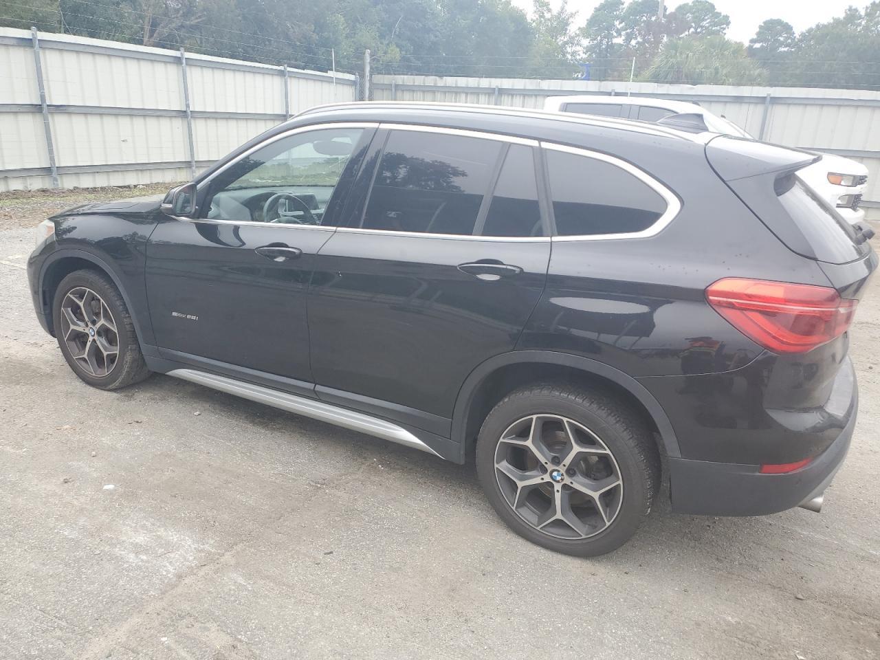 2018 BMW X1 Sdrive28I - Фото 2