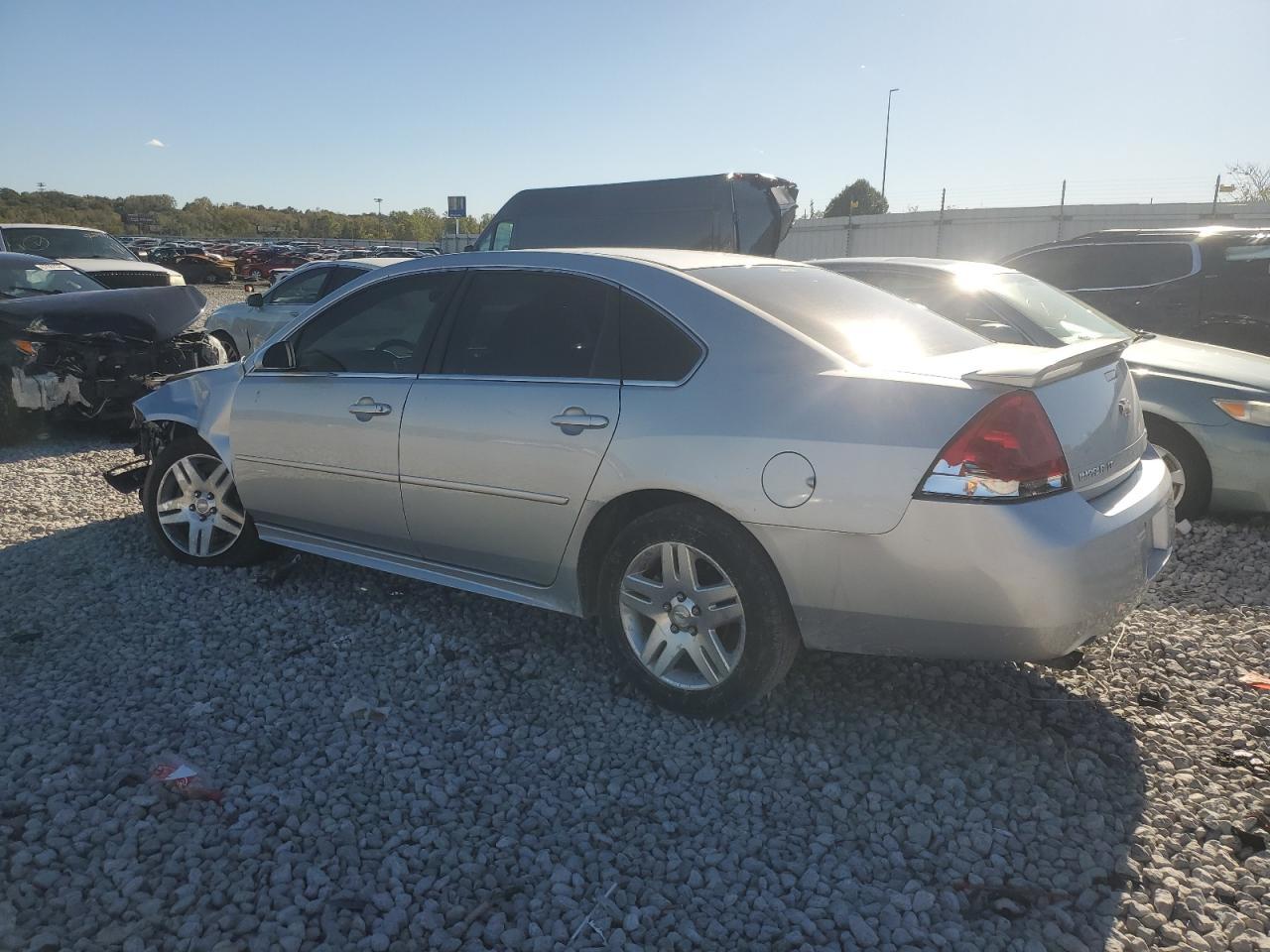 2012 Chevrolet Impala Lt - Image 2
