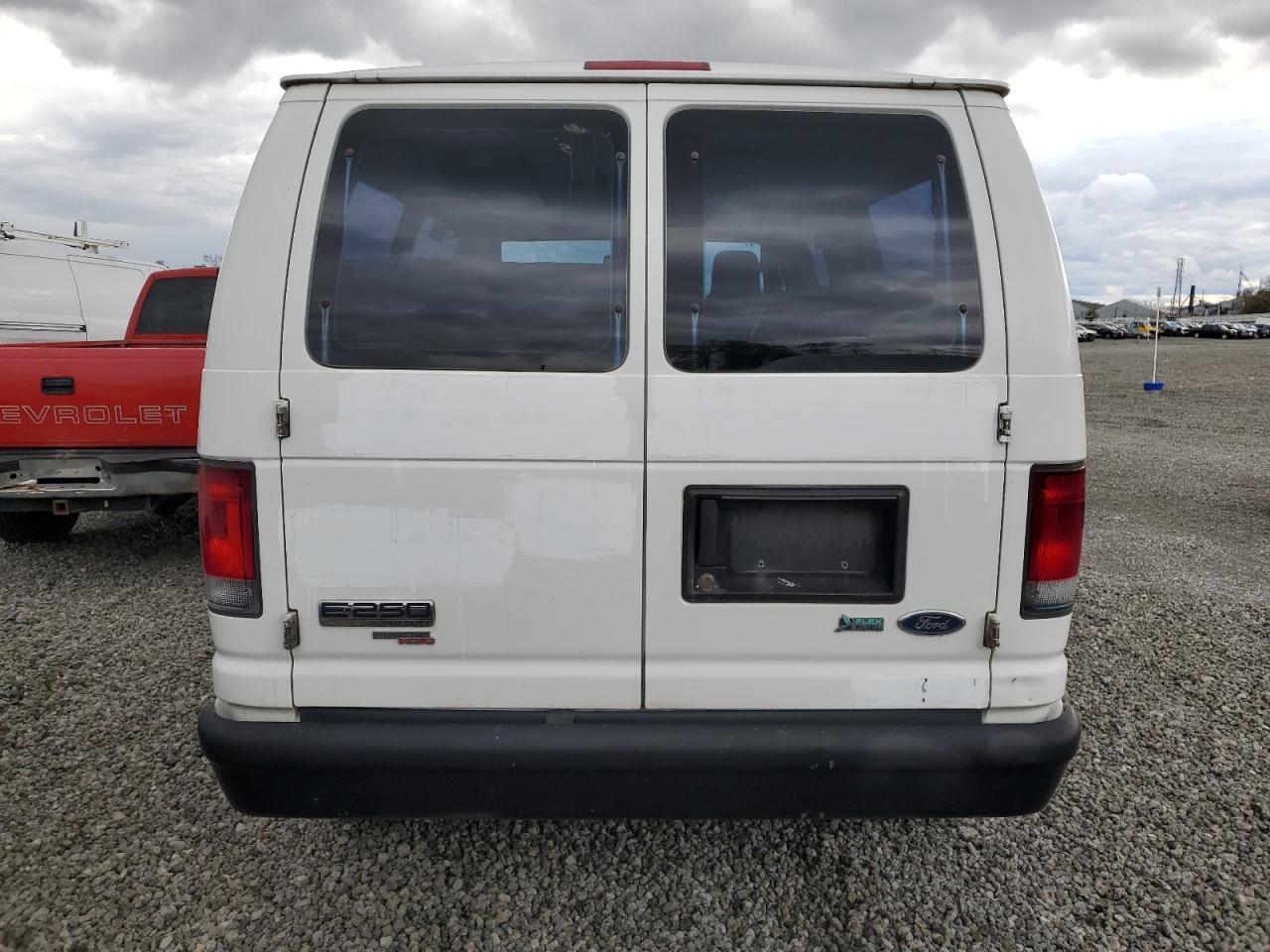 2012 Ford Econoline E250 Van - Image 6