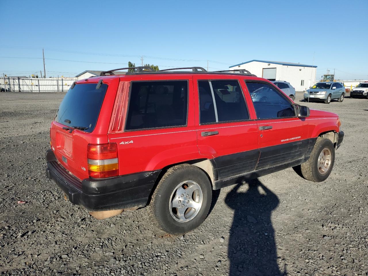 1998 Jeep Grand Cherokee Laredo - Image 3
