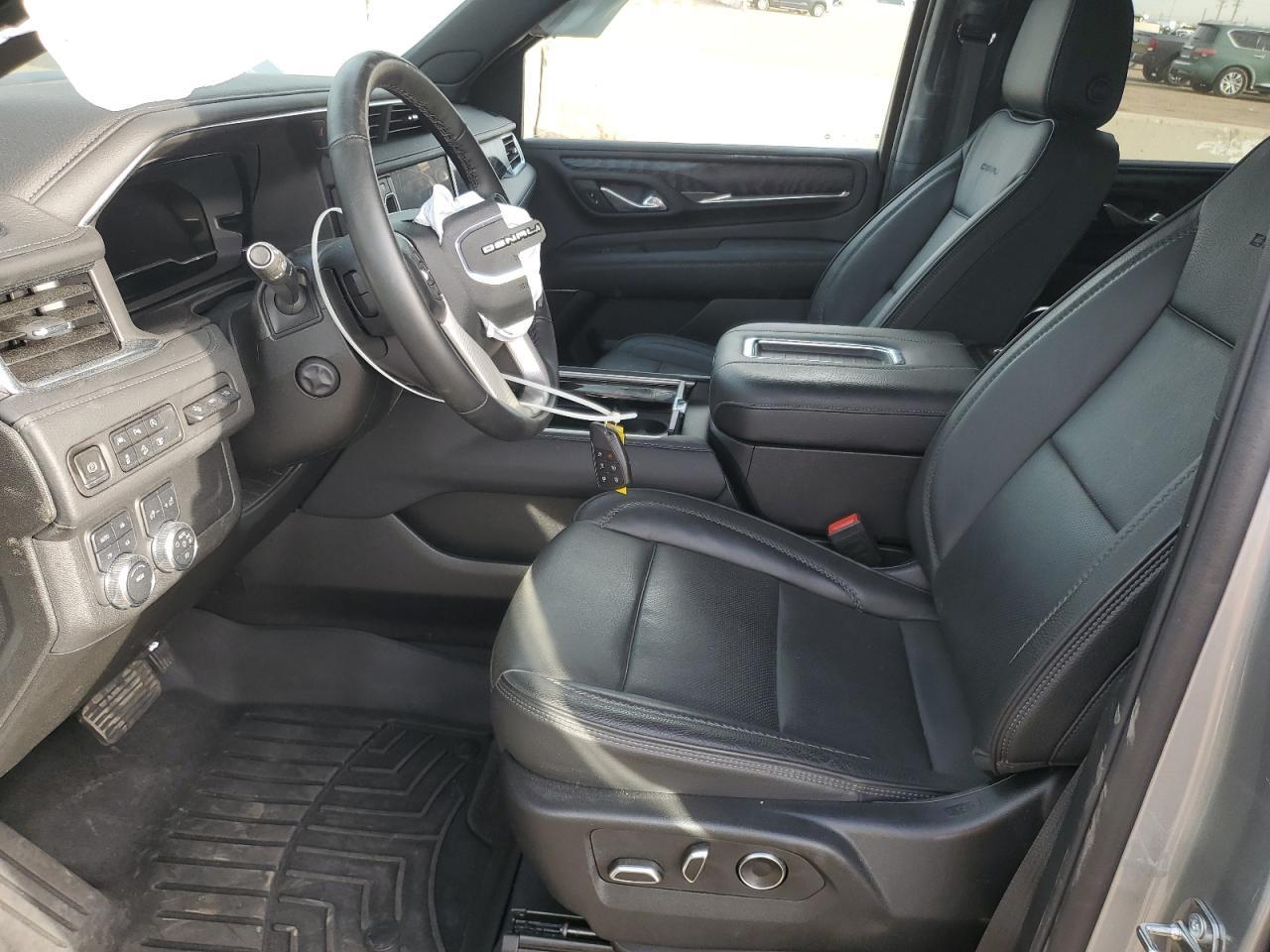 2024 GMC Yukon Denali - Фото 7