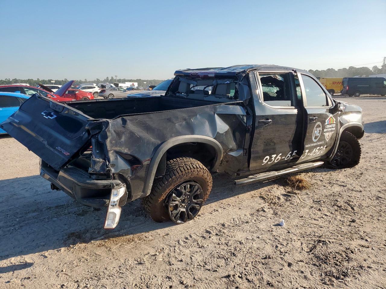 2022 Chevrolet Silverado K1500 Zr2 - Фото 3