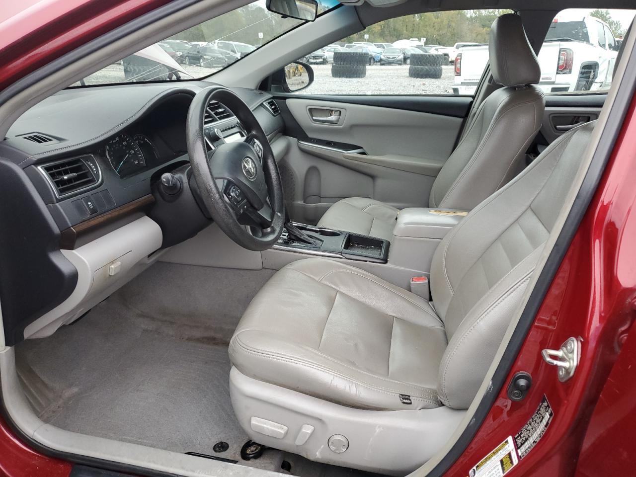 2015 Toyota Camry Le - Image 7