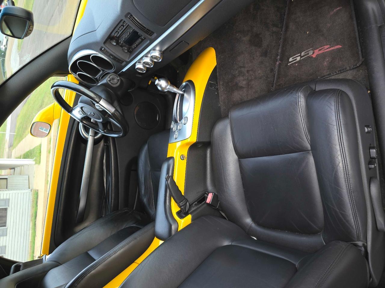 2004 Chevrolet Ssr - Фото 5