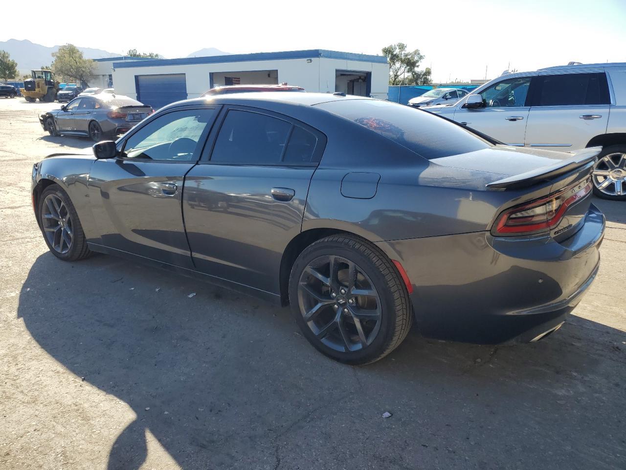 2019 Dodge Charger Sxt - Image 2