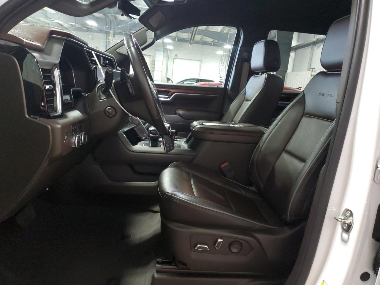 2022 GMC Sierra K1500 Denali - Image 7