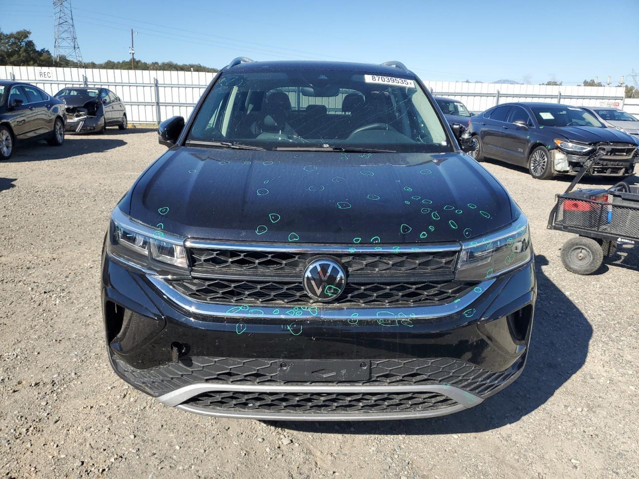 2024 Volkswagen Taos Se - Image 5