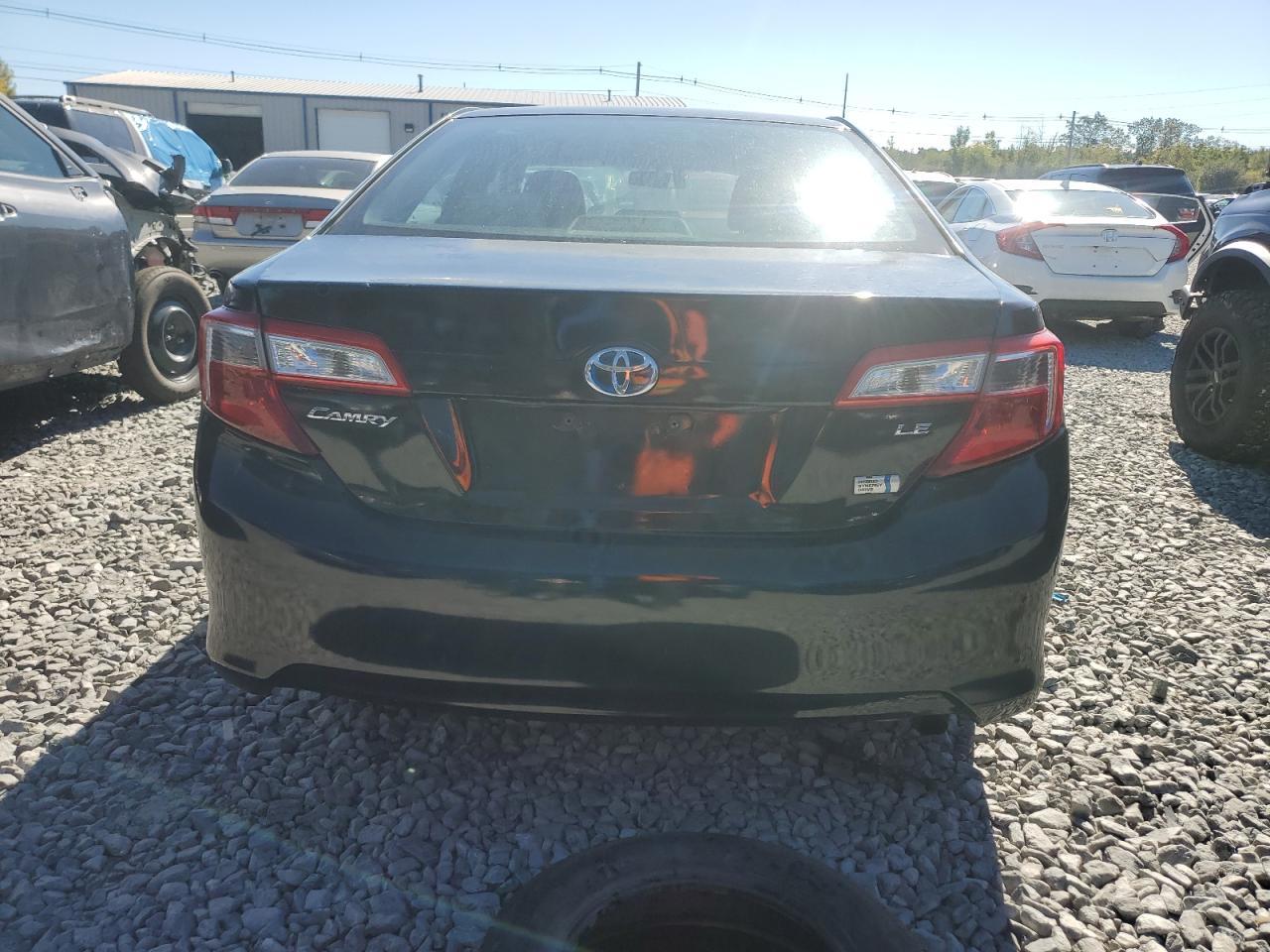 2012 Toyota Camry Hybrid - Image 6