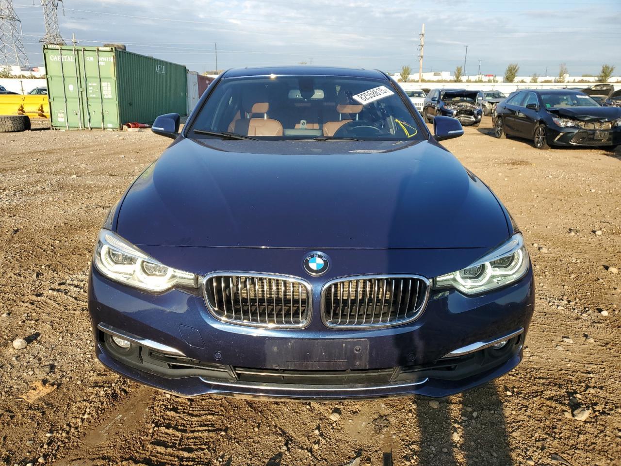 2017 BMW 330 Xi - Image 5
