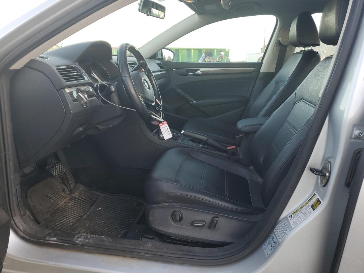 2017 Volkswagen Passat Se - Фото 7