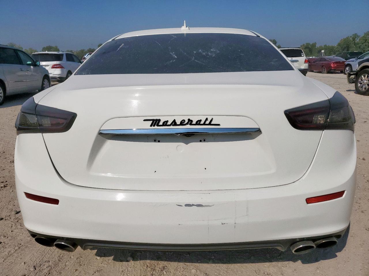 2014 Maserati Ghibli - Image 6