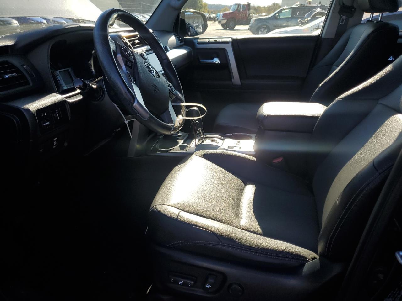 2017 Toyota 4Runner - Фото 7