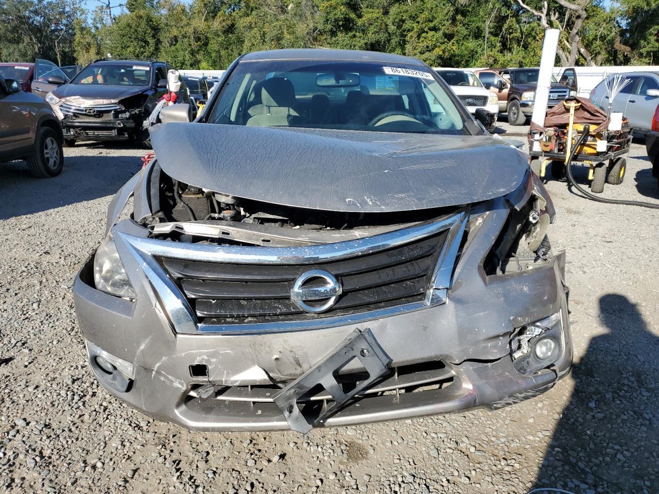 2015 Nissan Altima 2.5 - Image 5