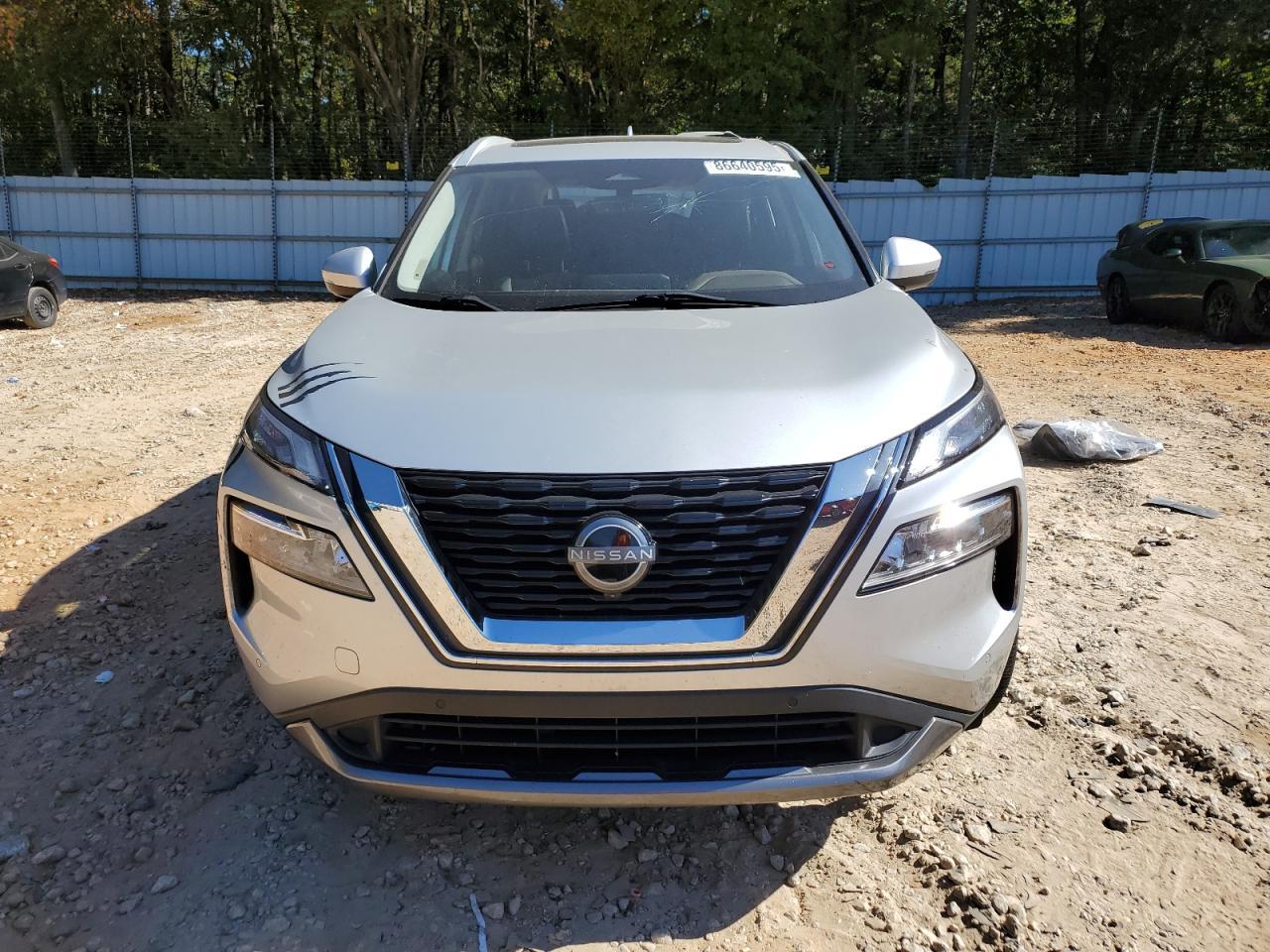 2023 Nissan Rogue Sl - Image 5