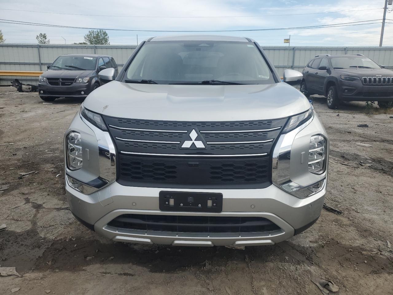 2023 Mitsubishi Outlander - Фото 5