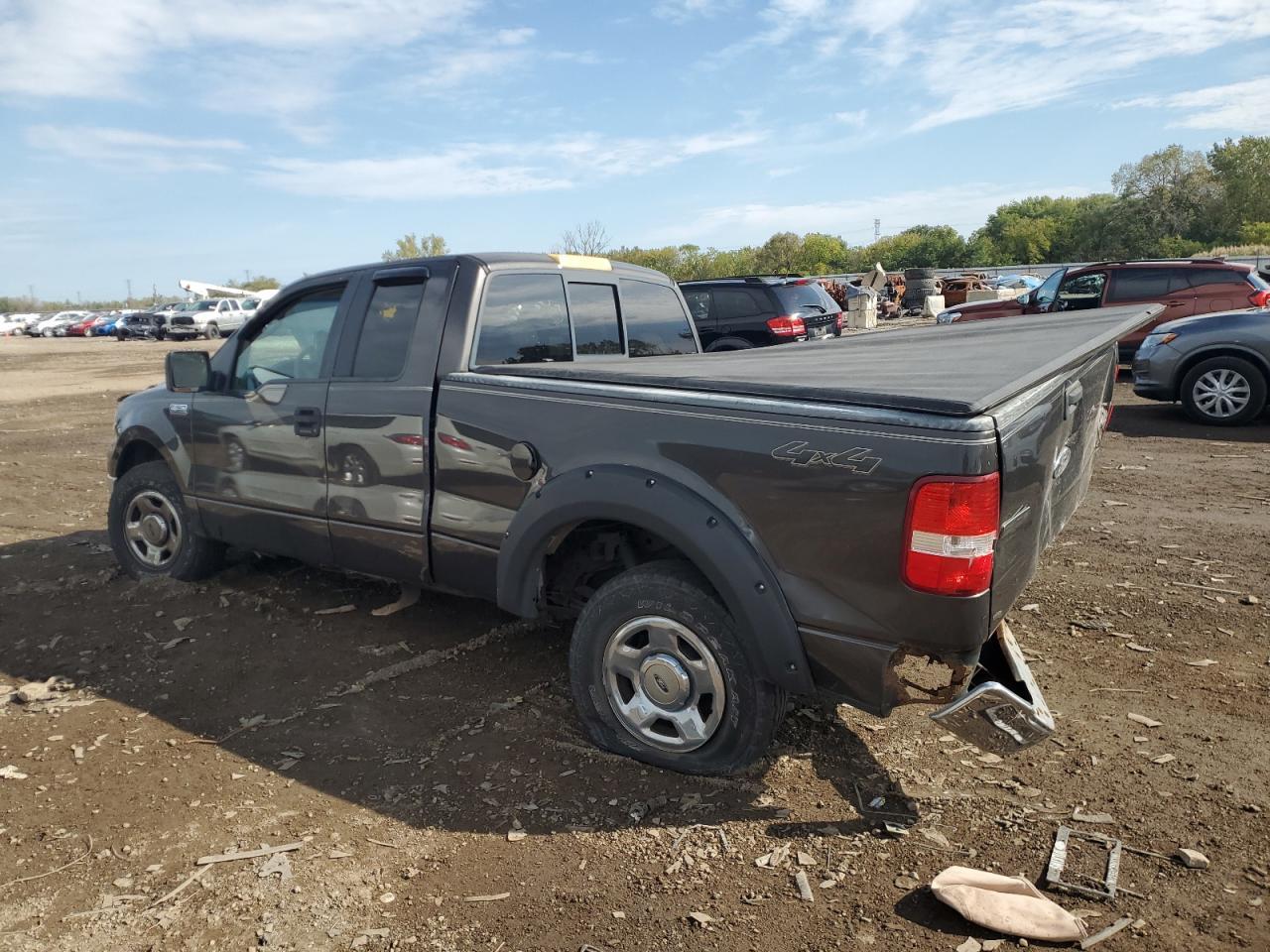 2005 Ford F150 - Фото 2